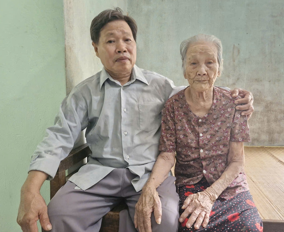 agribank mien trung thuc hien tot cong tac den on dap nghia hinh anh 4