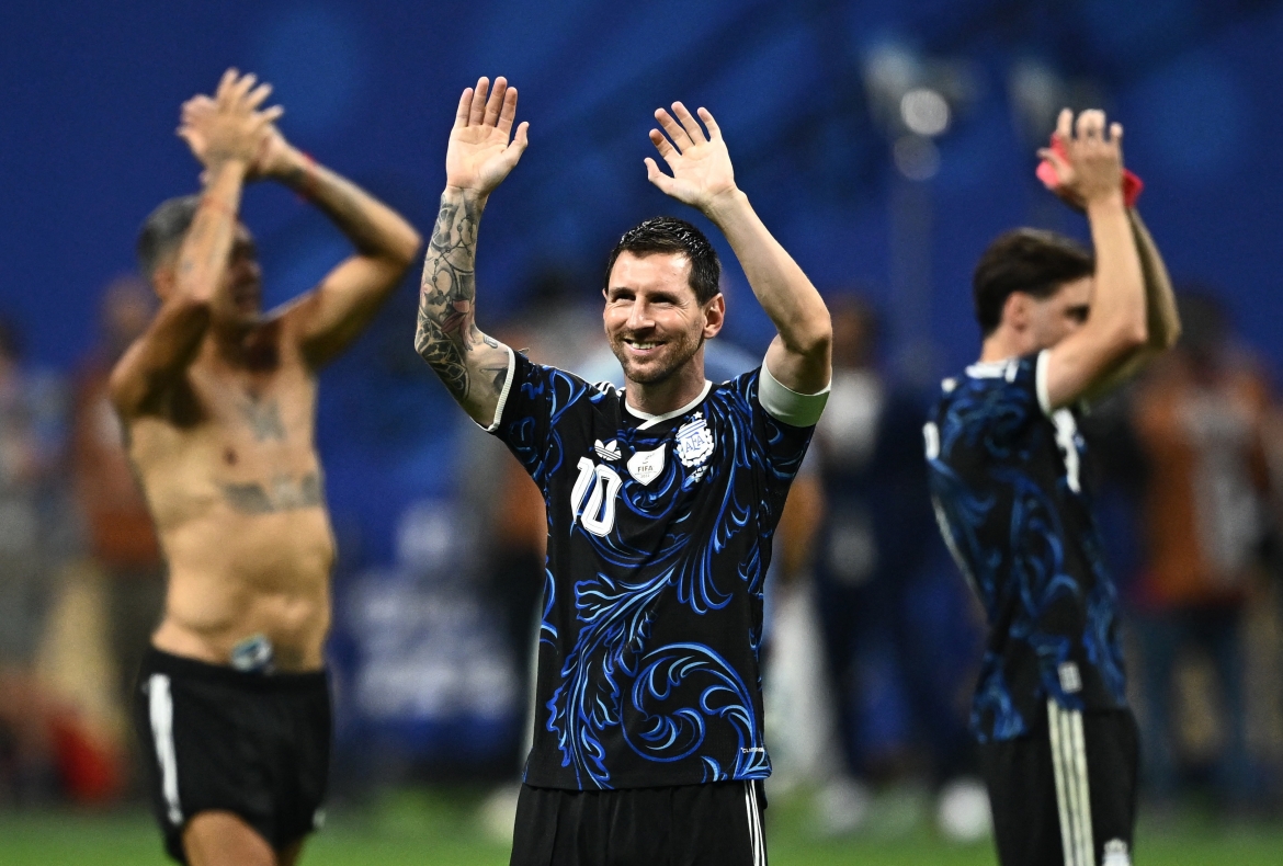 messi vuon len dan dau cuoc dua vua pha luoi world cup 2026 hinh anh 1