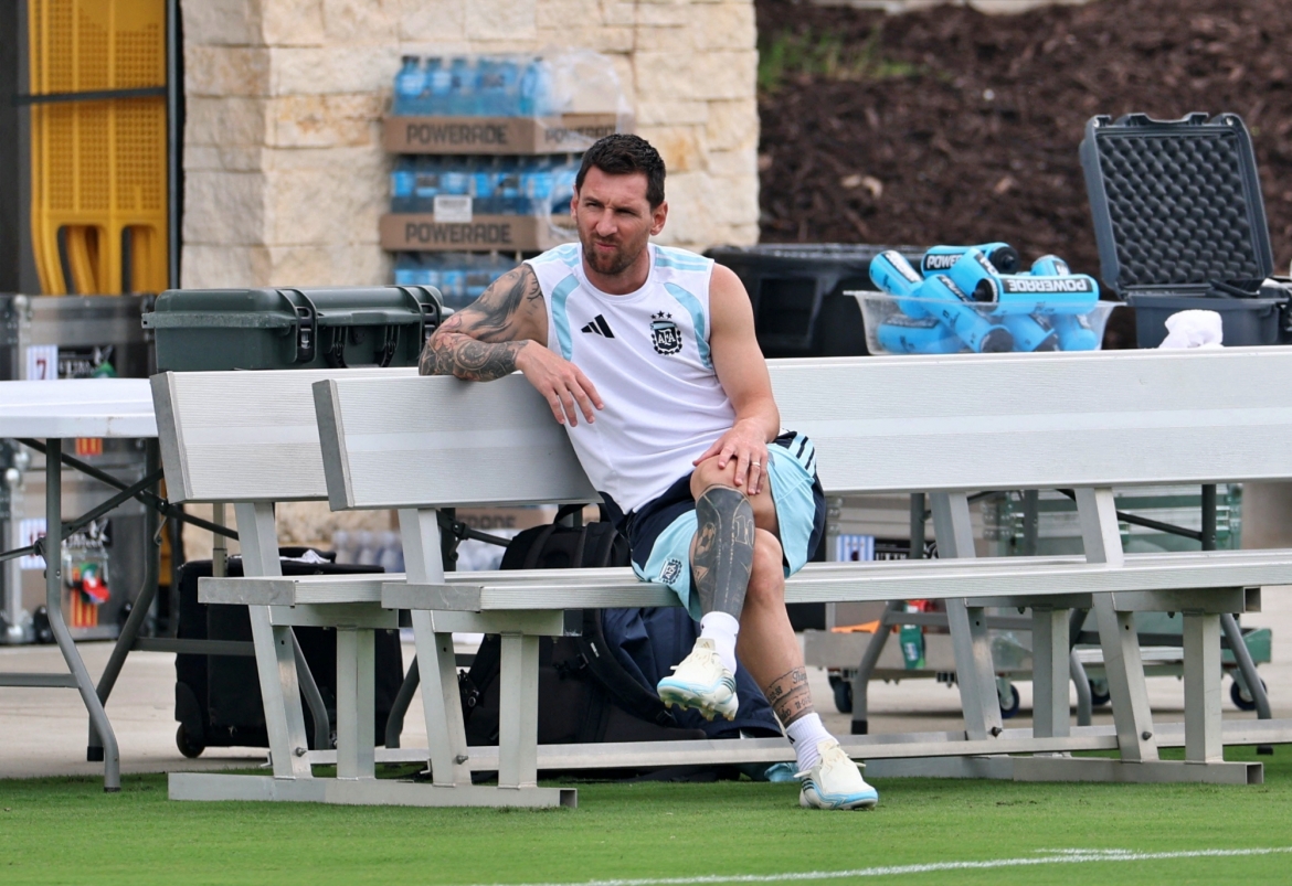 hlv Dt anh mong messi bi om, bat mi dai ke hoach truoc ban ket world cup 2026 hinh anh 2