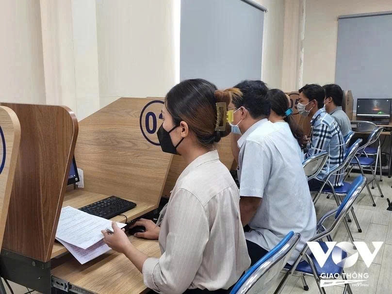 Bỏ phần thi mô phỏng: Phần mềm và thiết bị về đâu?