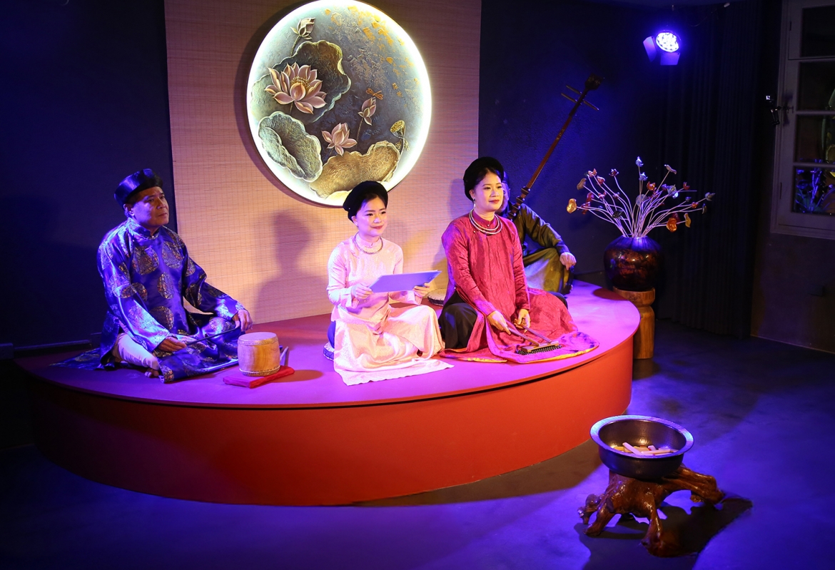 ha noi co them phuong roi thu 6, quy tu xam, ca tru va roi nuoc hinh anh 4