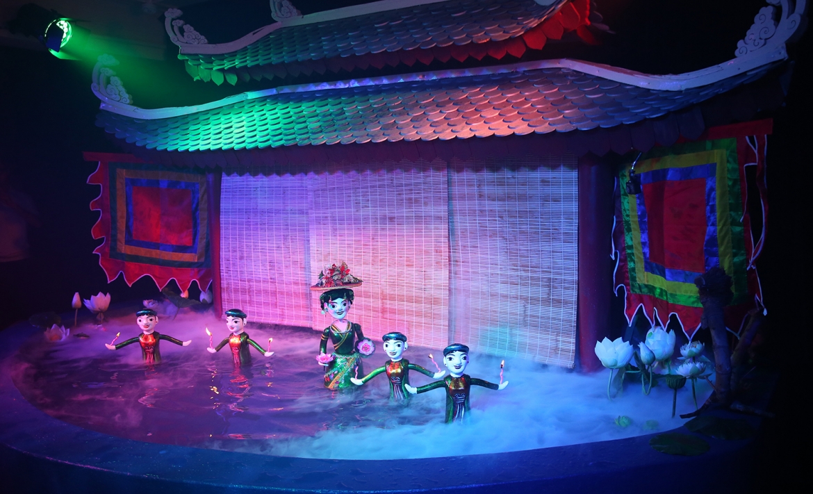 ha noi co them phuong roi thu 6, quy tu xam, ca tru va roi nuoc hinh anh 1