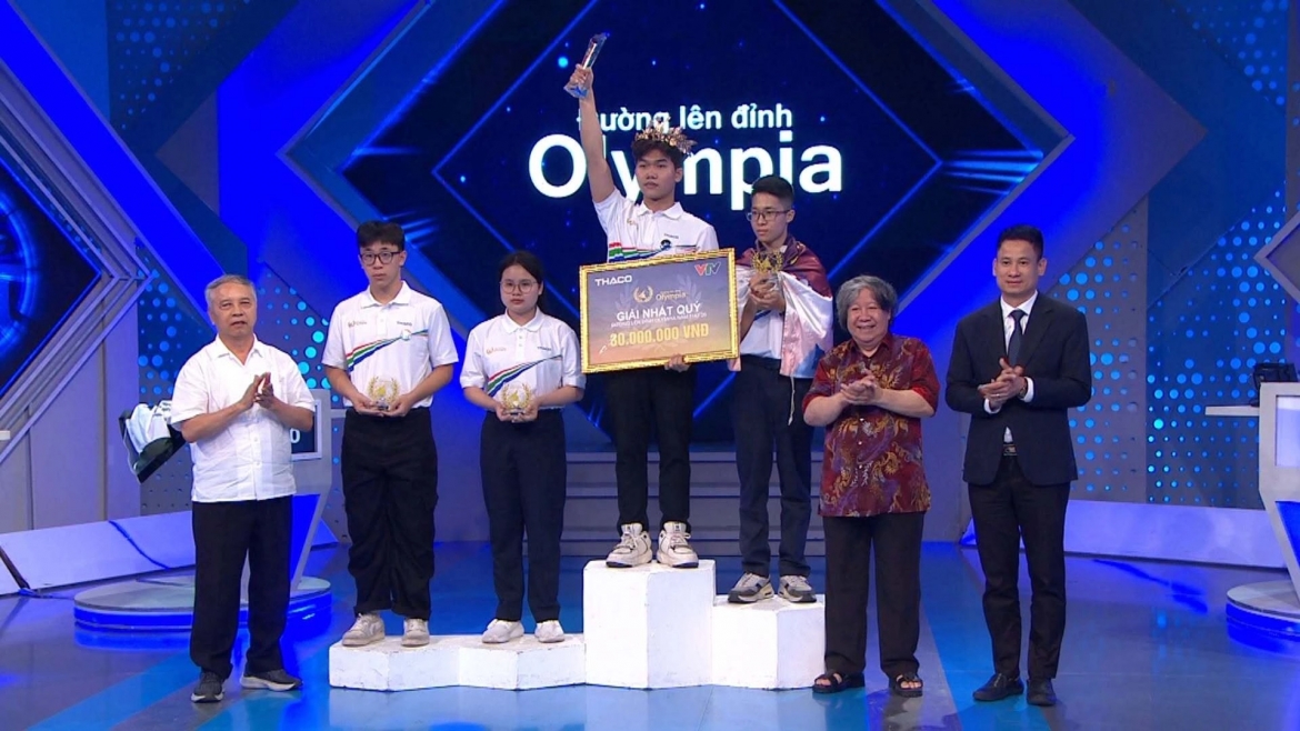 hung yen co nam sinh tuong thpt chuyen thai binh gianh ve vao chung ket olympia hinh anh 2