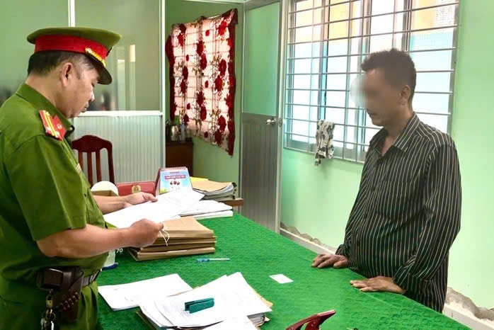 Khởi tố, bắt giam nghi phạm 2 lần khai thác cát trái phép ở Đồng Tháp
