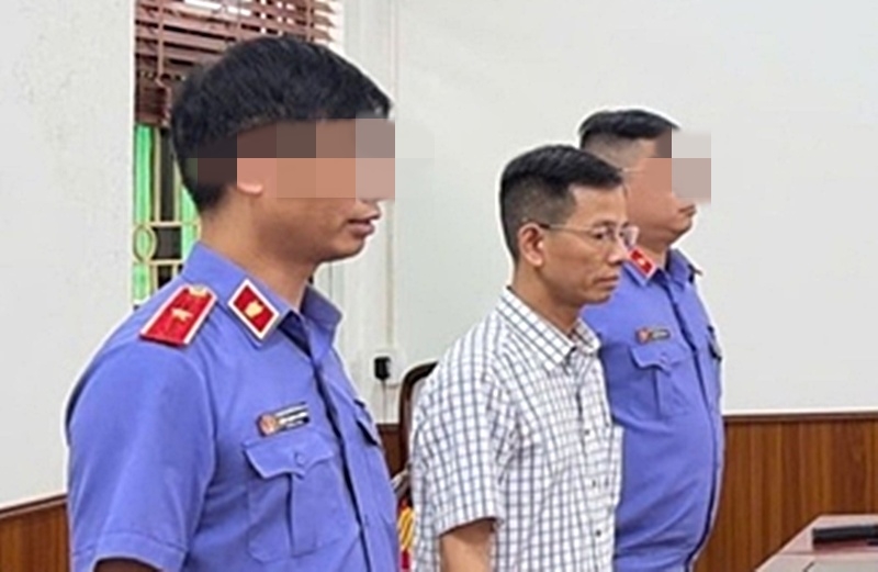 Nóng 24h: Nguyên thẩm phán bị bắt vì thiếu trách nhiệm gây hậu quả nghiêm trọng