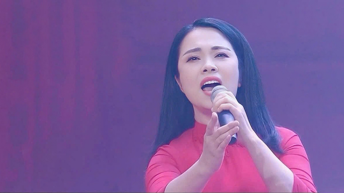 nsnd hong hanh tieng hat tri an tu ban linh chien si, tam hon nghe si hinh anh 3