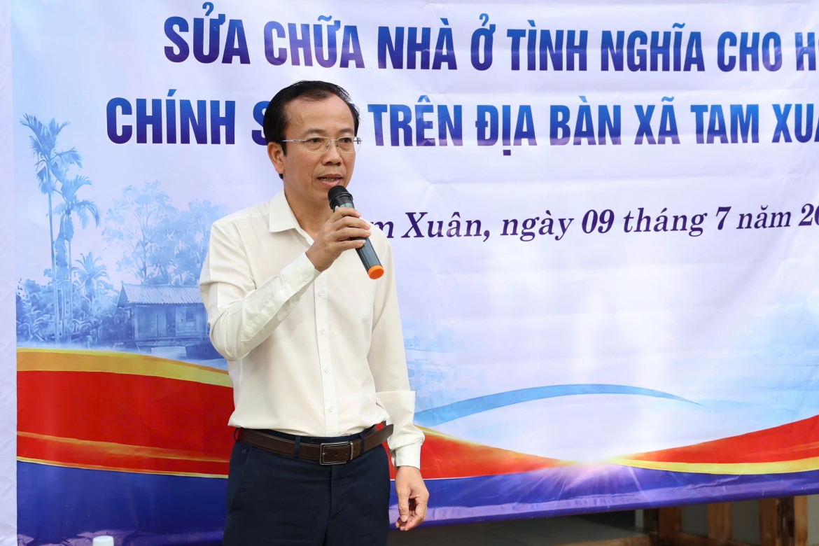 EVNCPC phối hợp sửa chữa nhà giúp gia đình thân nhân liệt sĩ tại TP Đà Nẵng