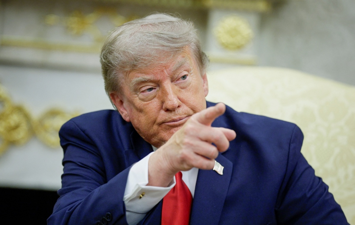 Ông Trump dọa đánh vào nhà máy điện, các cây cầu nếu Iran không đàm phán