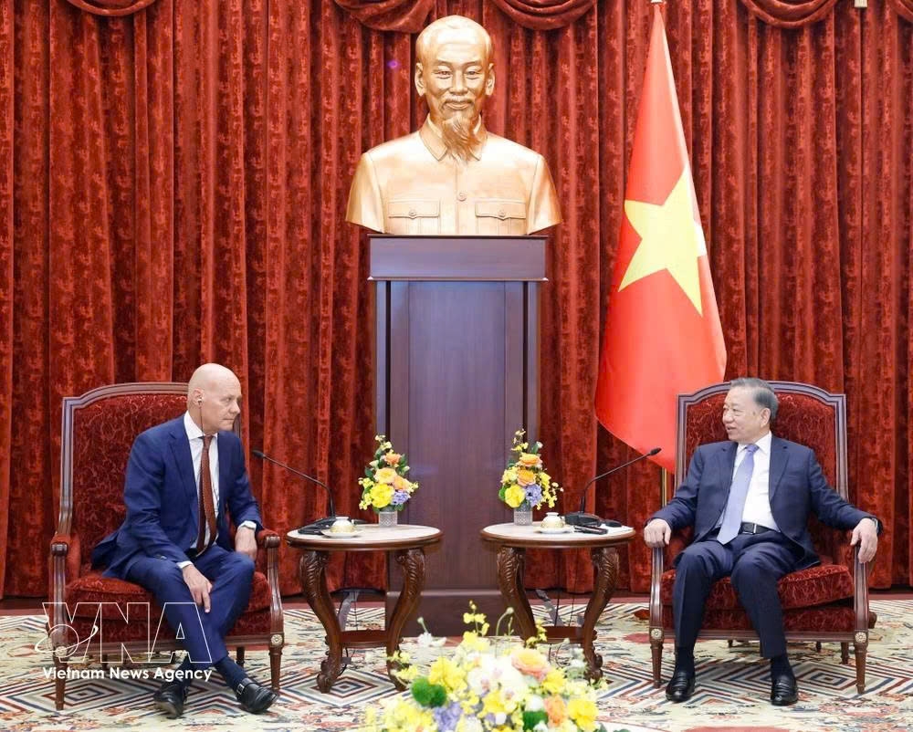 top leader receives outgoing ambassadors of belgium, norway, netherlands, brazil picture 3