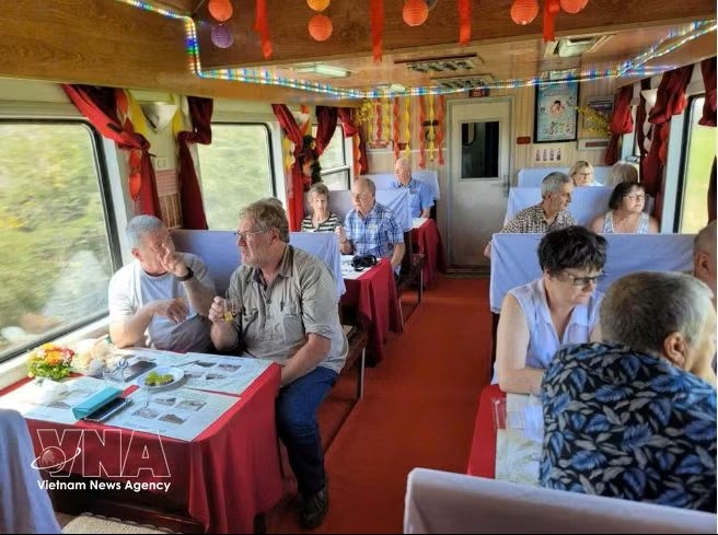 railways reinvent themselves with tourism, heritage trains picture 2