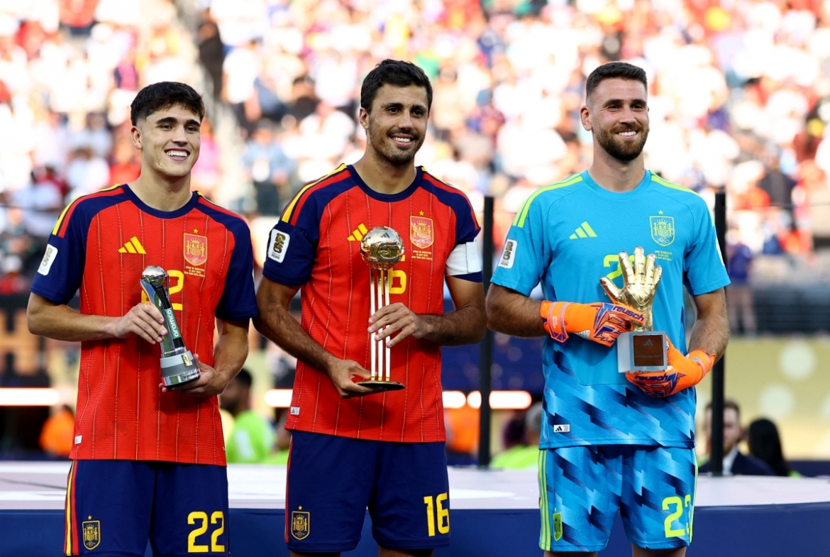 rodri vuot messi de gianh qua bong vang world cup 2026 hinh anh 1