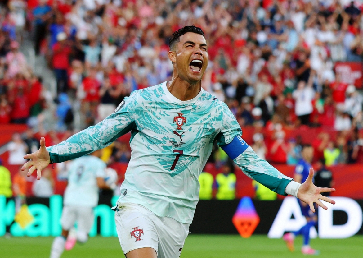 cristiano ronaldo ghi bao nhieu ban thang, choi bao nhieu tran o world cup hinh anh 2