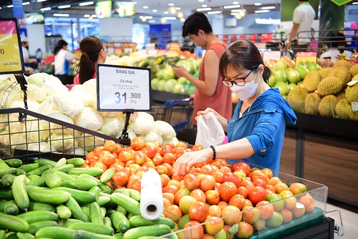 saigon co.op cung phu huynh nhe ganh chi tieu mua tuu truong hinh anh 2