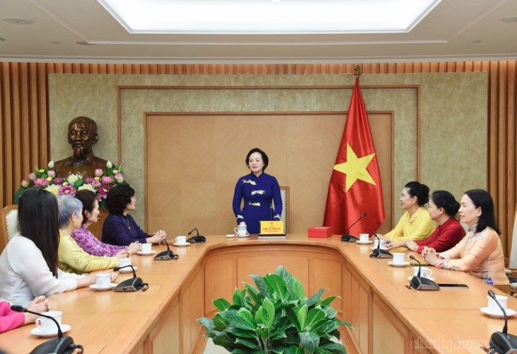 vietnam steps up unesco bid to recognise ao dai as intangible cultural heritage picture 1 vietnam steps up unesco bid to recognise ao dai as intangible cultural heritage picture 1