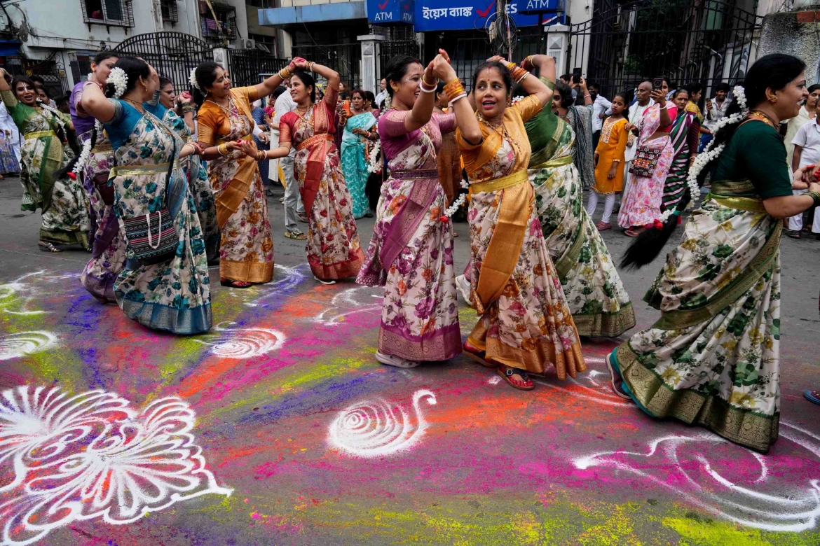 nguoi dan khap An Do don mung le hoi rath yatra hinh anh 12