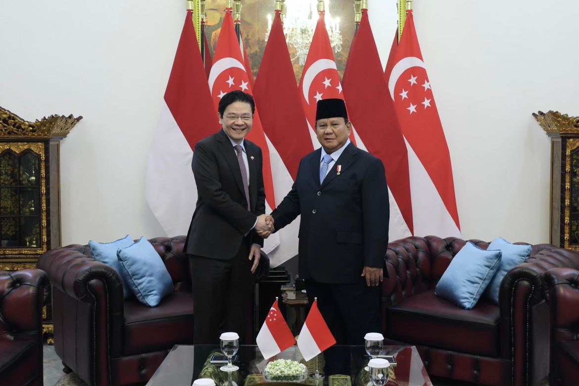 indonesia va singapore tai khang dinh cam ket giu eo bien malacca mo va an toan hinh anh 1