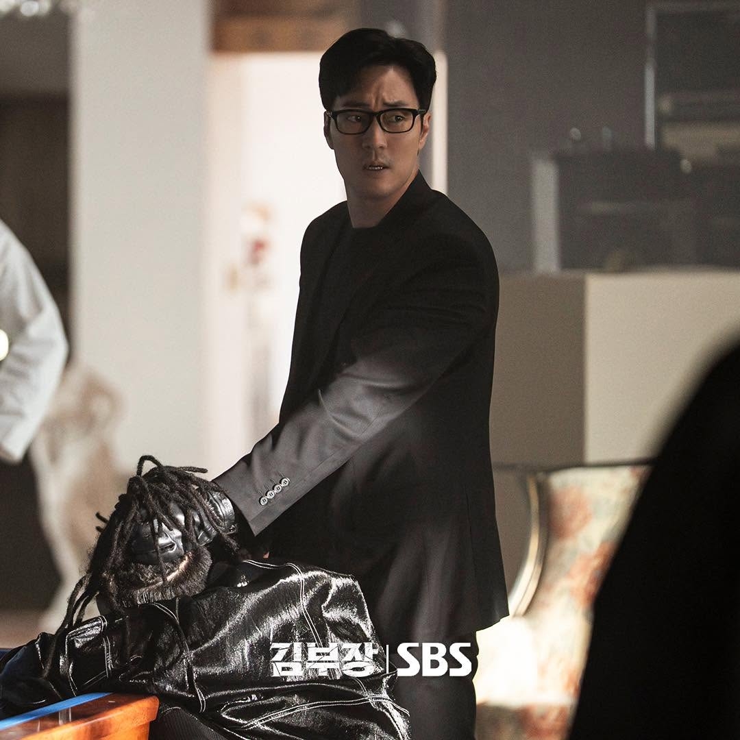 so ji sub su tro lai ngoan muc cua ngoi sao cang noi tieng cang kin tieng hinh anh 2