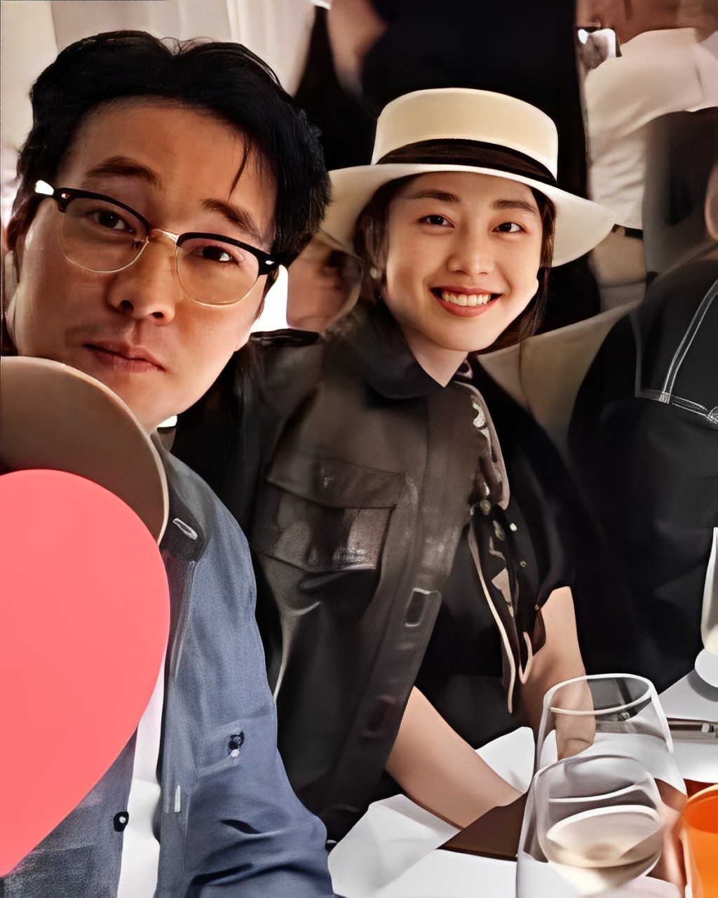 so ji sub su tro lai ngoan muc cua ngoi sao cang noi tieng cang kin tieng hinh anh 5