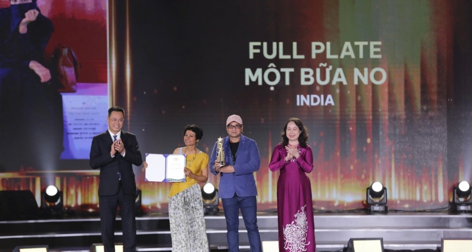  tu chien tren khong wins best vietnamese film at danaff picture 6