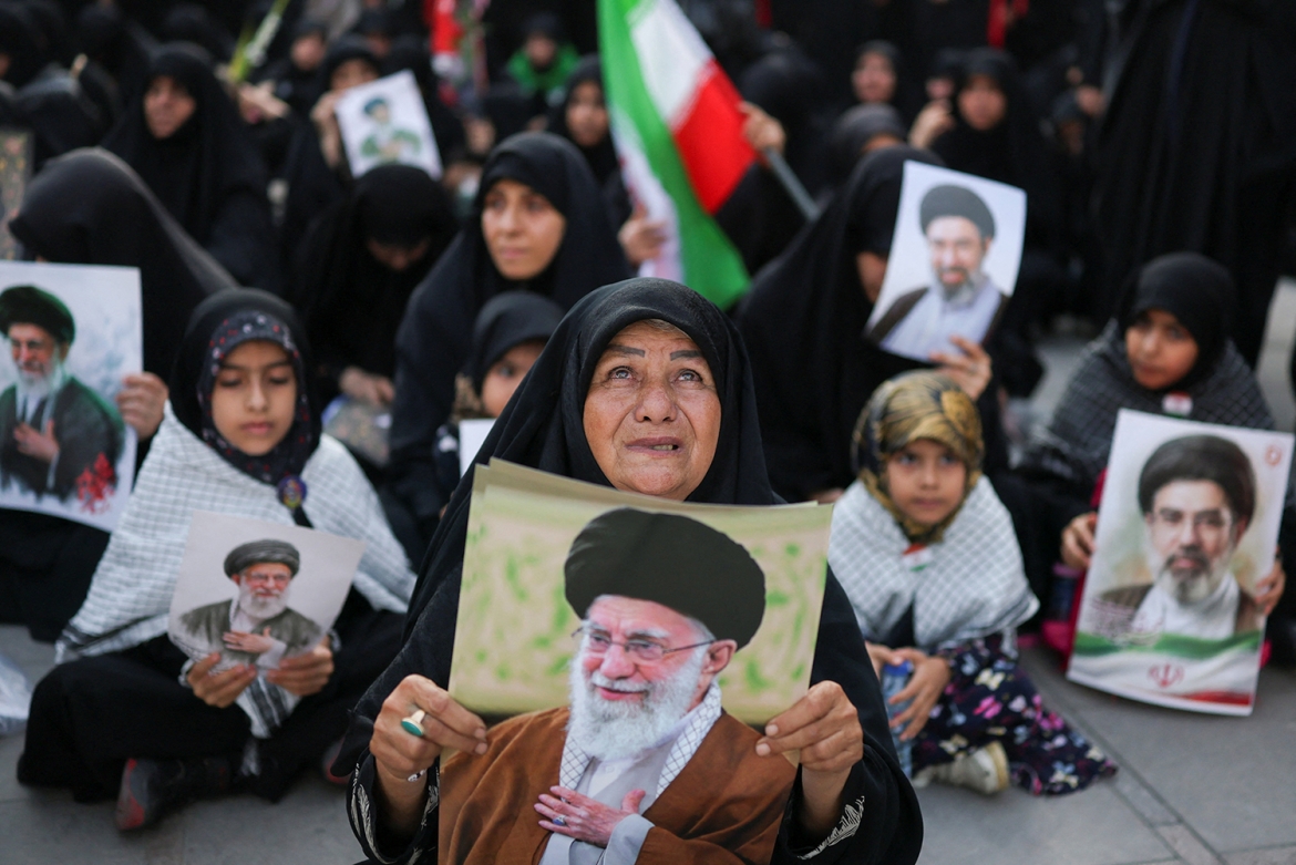 thong diep cua iran khi to chuc le tang quy mo lon cho co lanh tu ali khamenei hinh anh 1