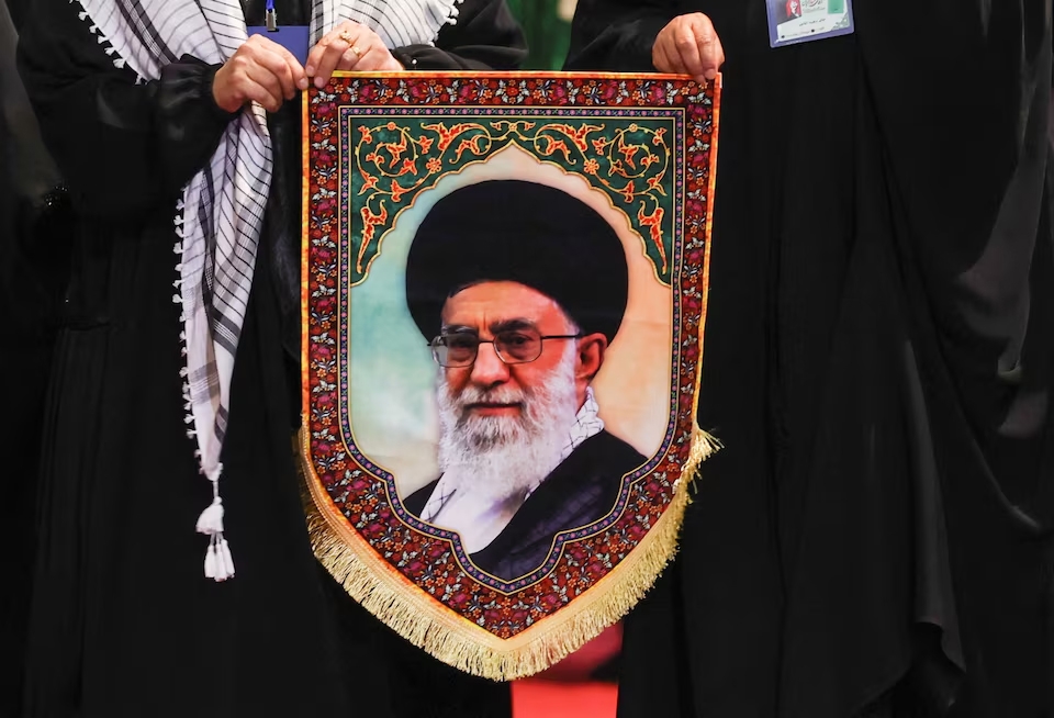 iran bat dau to chuc le tang co lanh tu ali khamenei hinh anh 1