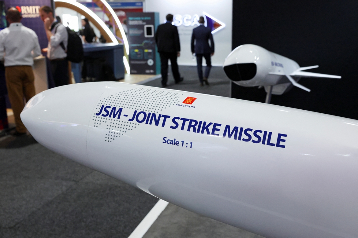 my mua them ten lua hanh trinh, mo rong kha nang tan cong tam xa cua f-35a hinh anh 2