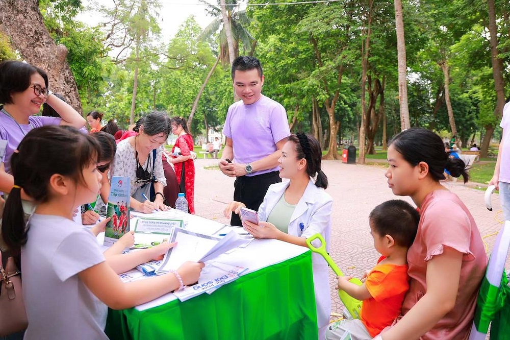 herbalife viet nam tiep suc nguoi tre xoa bo tinh trang luoi van dong hinh anh 1