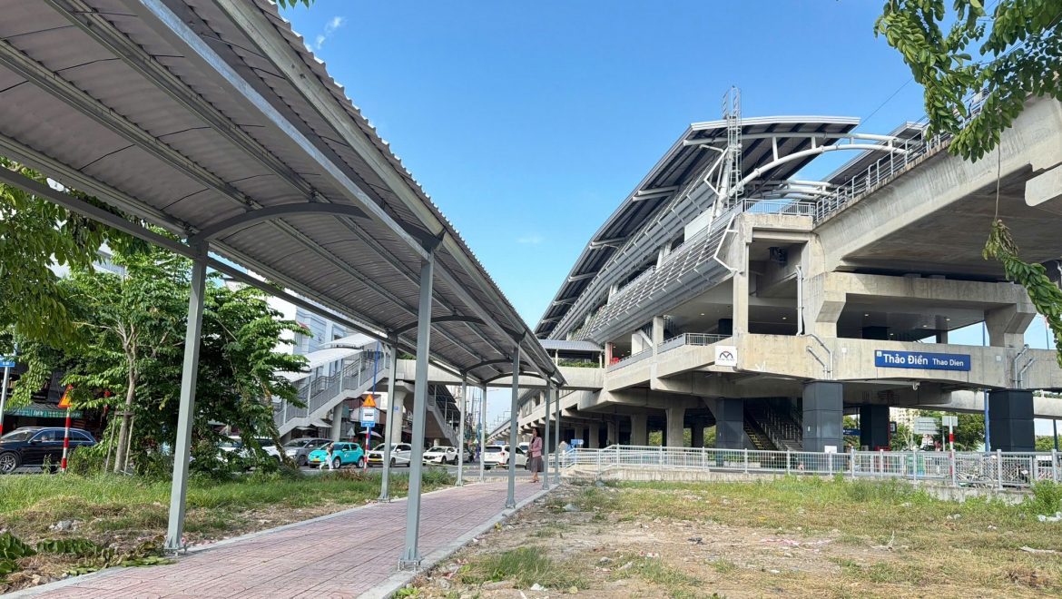 mien phi xe buyt giup khach tang gan 40 , tao hieu ung lan sang metro so 1 hinh anh 2