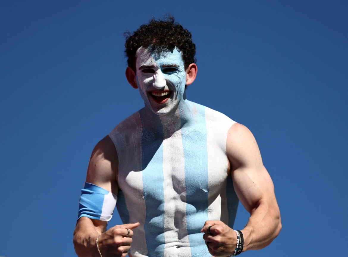 sieu pham o hiep phu giup argentina ha thuy si, thang tien vao ban ket world cup hinh anh 34