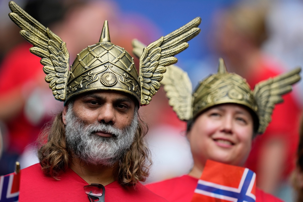 bellingham ruc sang, anh danh bai na uy de vao ban ket world cup 2026 hinh anh 40
