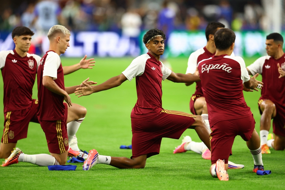 yamal che mo mbappe, tay ban nha ha dep phap, thang tien chung ket world cup 2026 hinh anh 27