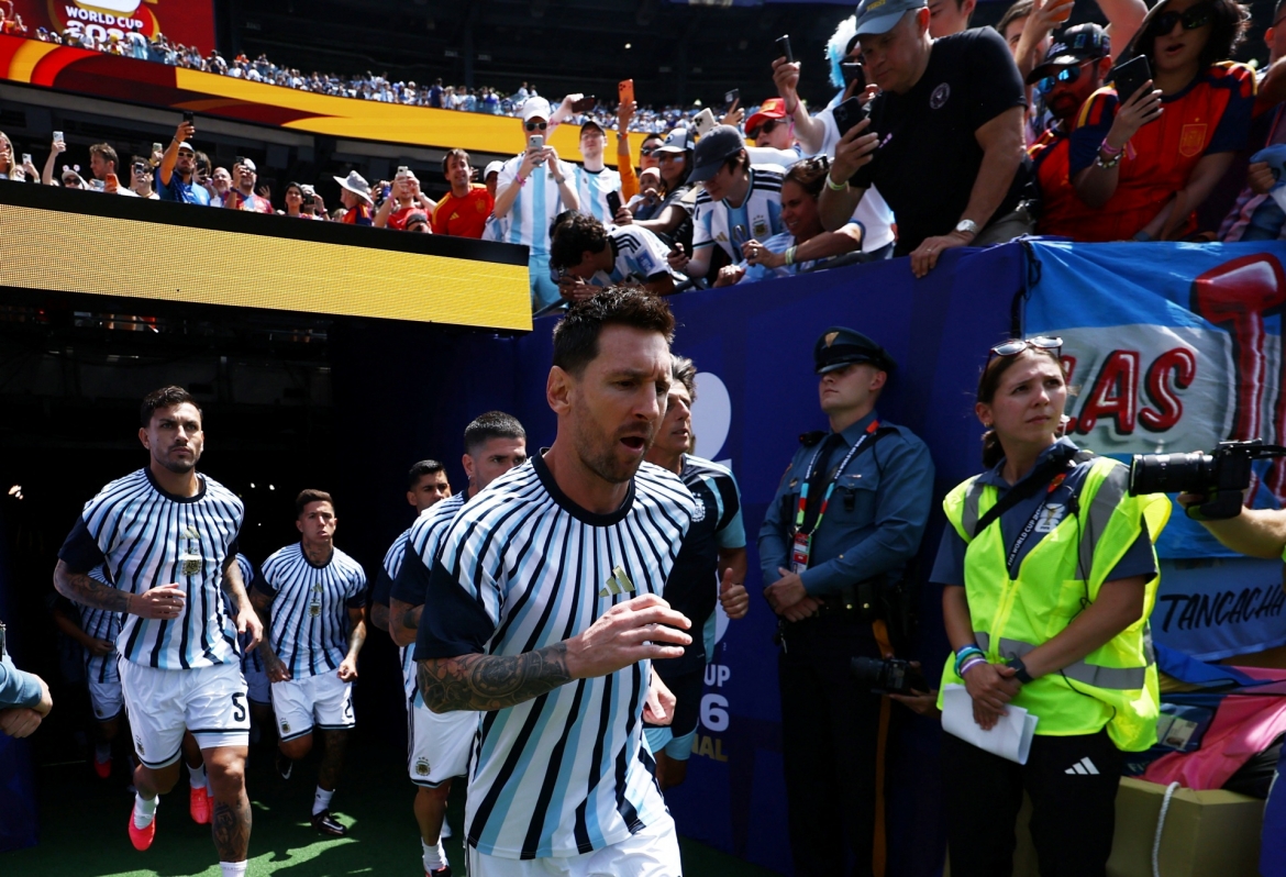 ha 10 nguoi argentina sau 120 phut, tay ban nha vo dich world cup 2026 hinh anh 29