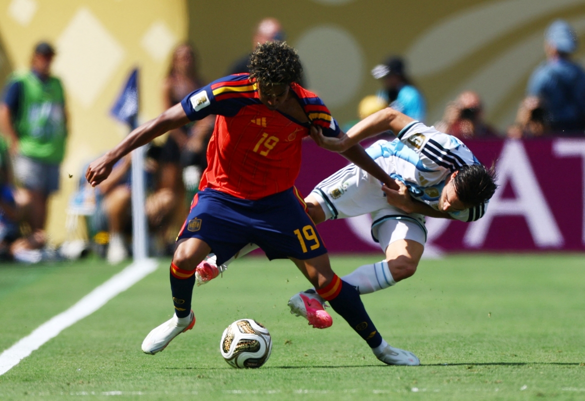 ha 10 nguoi argentina sau 120 phut, tay ban nha vo dich world cup 2026 hinh anh 1