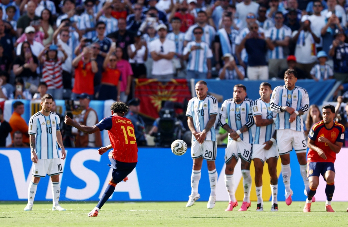 ha 10 nguoi argentina sau 120 phut, tay ban nha vo dich world cup 2026 hinh anh 68