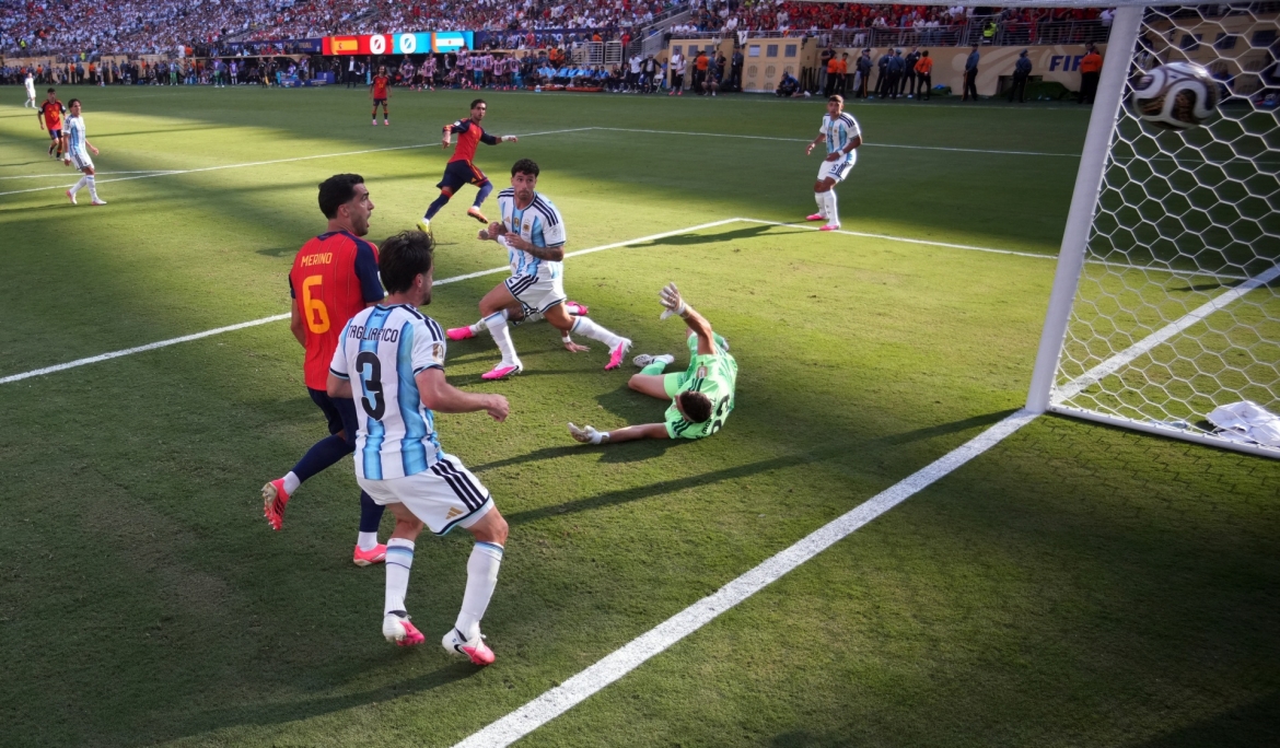 ha 10 nguoi argentina sau 120 phut, tay ban nha vo dich world cup 2026 hinh anh 8