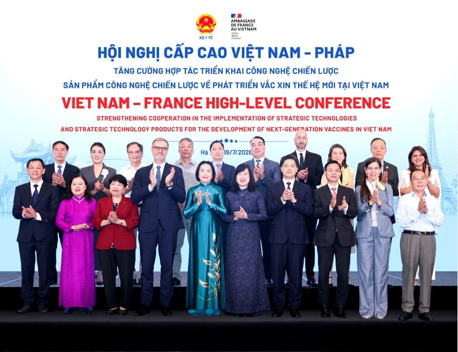 nguoi dan viet nam se som duoc tiep can vac xin the he moi cua phap hinh anh 1