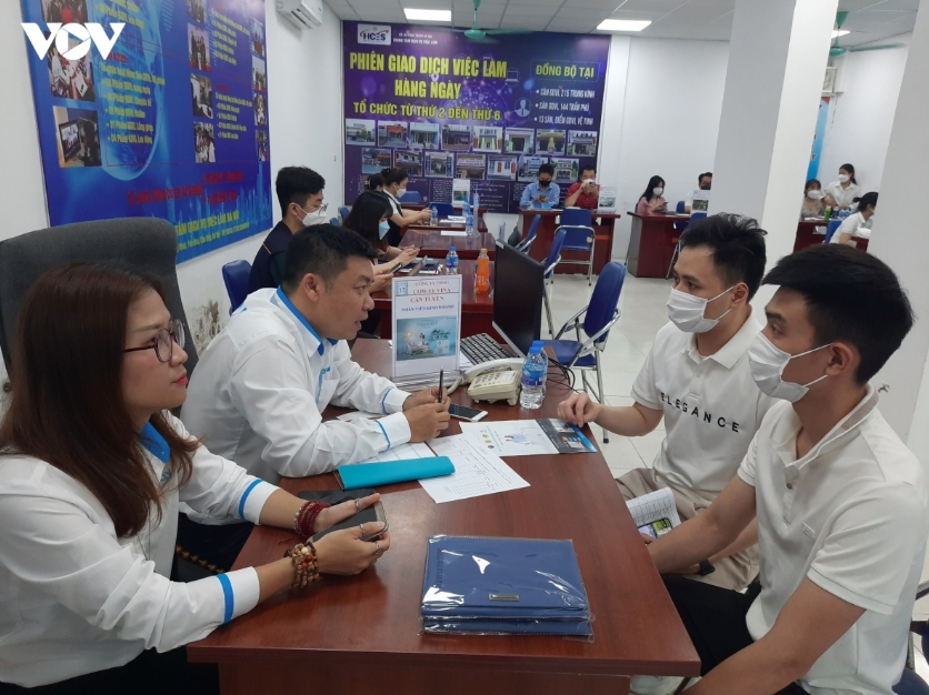  con khat nhan luc chat luong cao tam bang dai hoc da du de canh tranh hinh anh 1