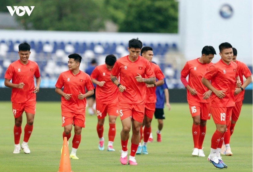 vietnam gets used to thai pitch, ready for asean cup 2026 opener picture 1