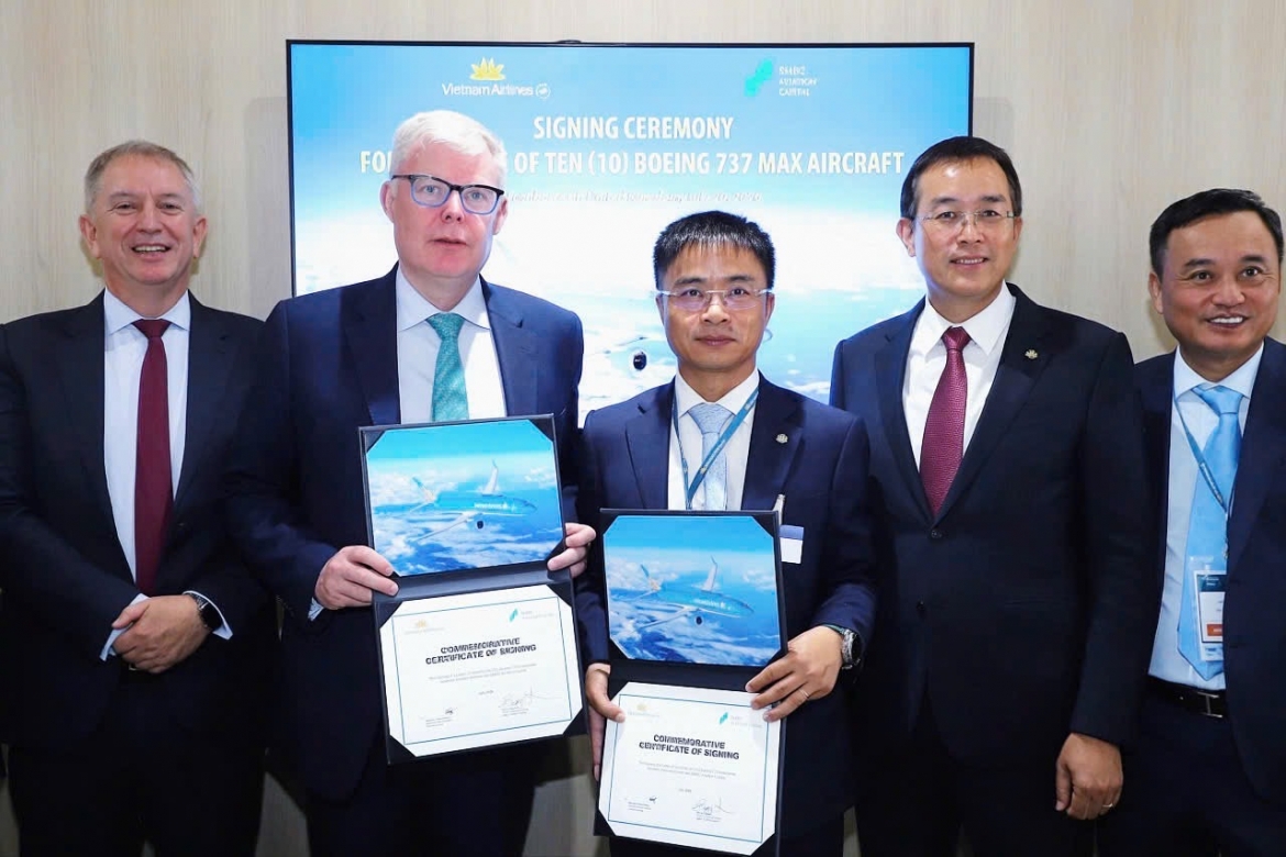 vietnam airlines ky thoa thuan thue them 19 may bay boeing 737 max 8 hinh anh 2