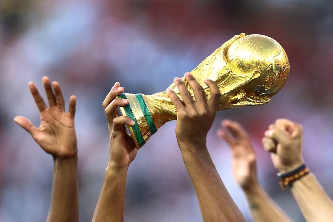 uefa chinh thuc thong bao tay chay ke hoach ban world cup cua fifa hinh anh 1