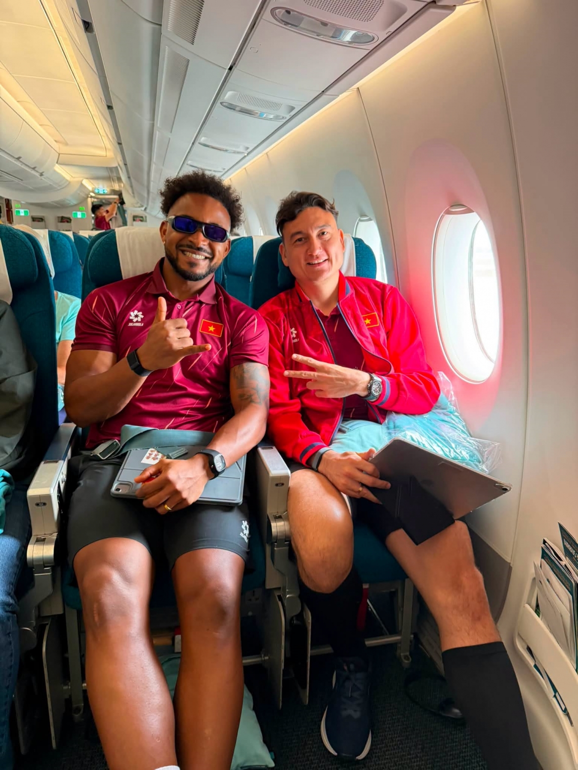 sao viet 2-7 my tam khoe khoanh khac y nghia, khien fan xuc dong hinh anh 15