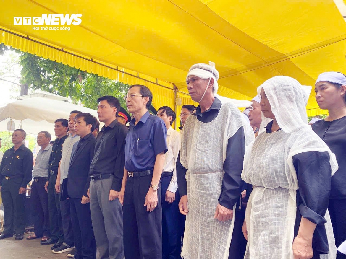 xuc dong phut tien dua nu anh hung luc luong vu trang nhan dan ngo thi tuyen hinh anh 6