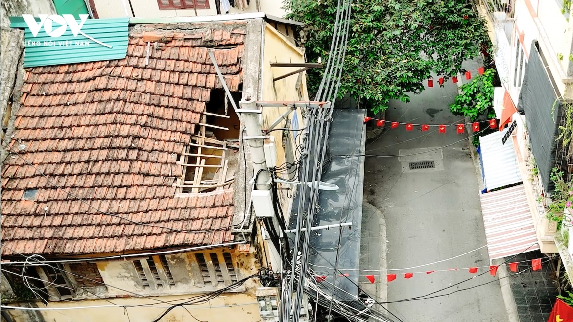 Cận cảnh khu tập thể Trương Định, Hà Nội xập xệ, người dân thấp thỏm chờ cải tạo