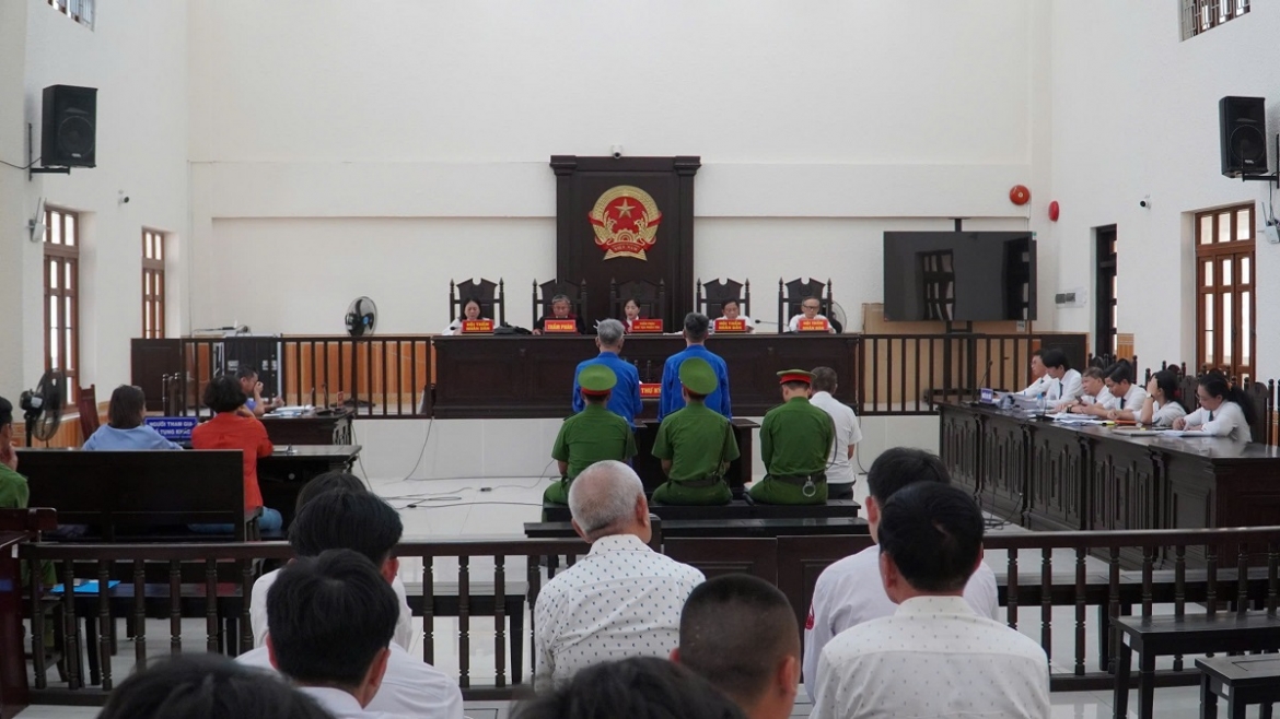 cựu giám đốc sở lĩnh án 15 năm tù vì nhận hối lộ trong vụ liên quan aic hình ảnh 1 cuu giam doc so linh an 15 nam tu vi nhan hoi lo trong vu lien quan aic hinh anh 1