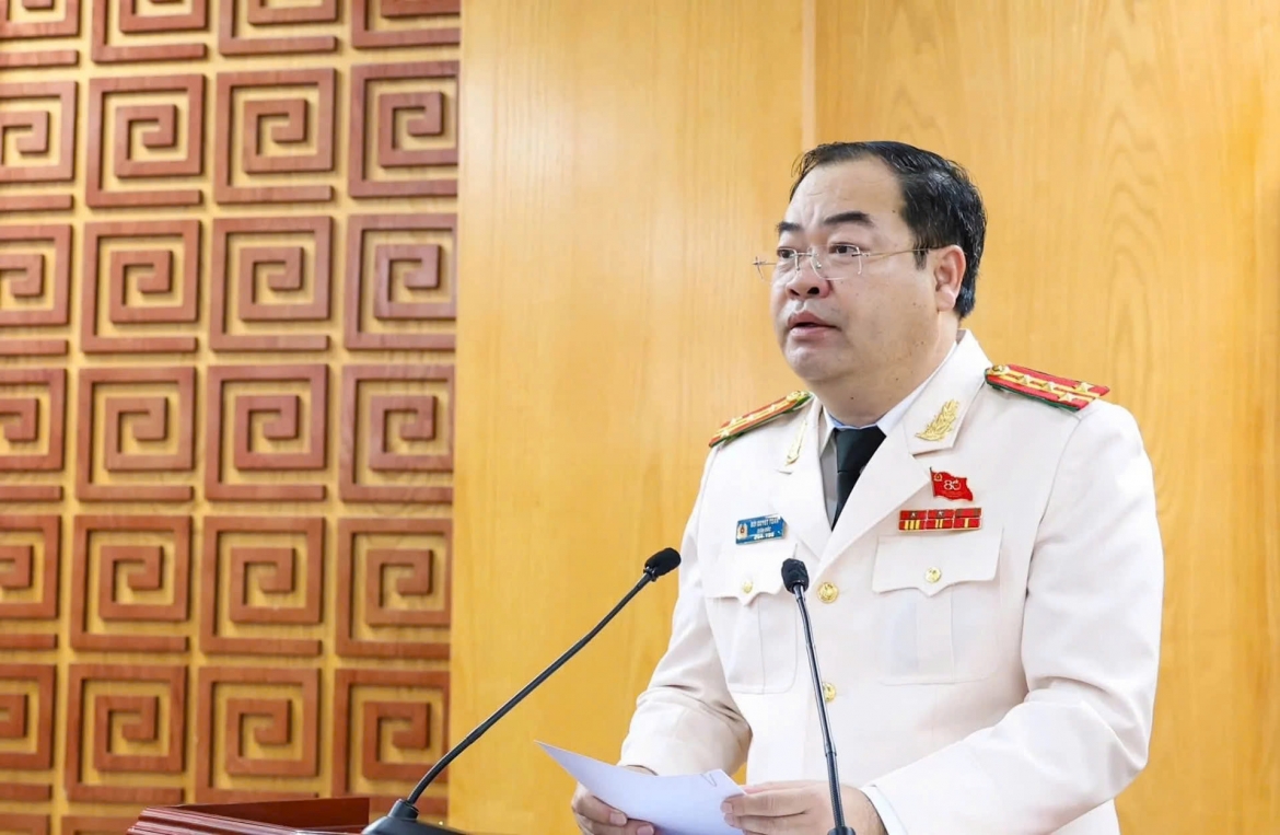 ban bi thu chi dinh giam doc cong an tinh lai chau tham gia ban thuong vu tinh uy hinh anh 2