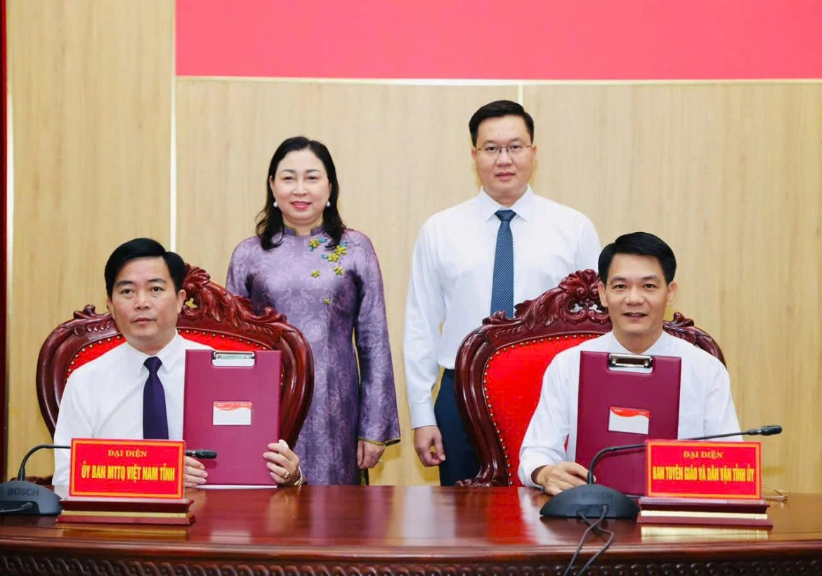 ninh binh Doi ten ban tuyen giao va dan van tinh uy thanh ban tuyen giao tinh uy hinh anh 1