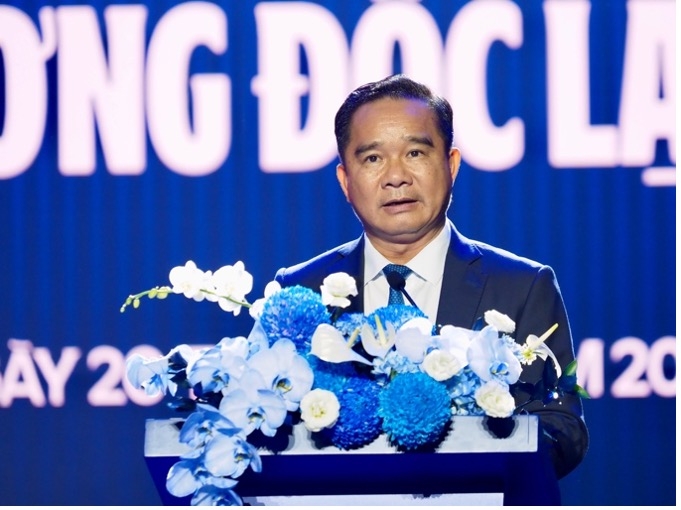 vinamilk don nhan huan chuong Doc lap hang nhat tai dau moc 50 nam hinh anh 4