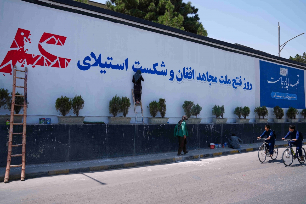 5 nam taliban tro lai nam quyen tai afghanistan hoa binh khong co nu cuoi hinh anh 1