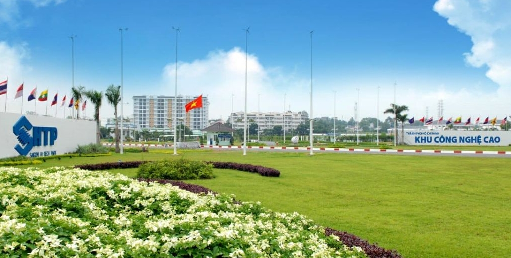 tp.hcm but toc thu hut fdi, tien gan moc 11 ty usd hinh anh 2
