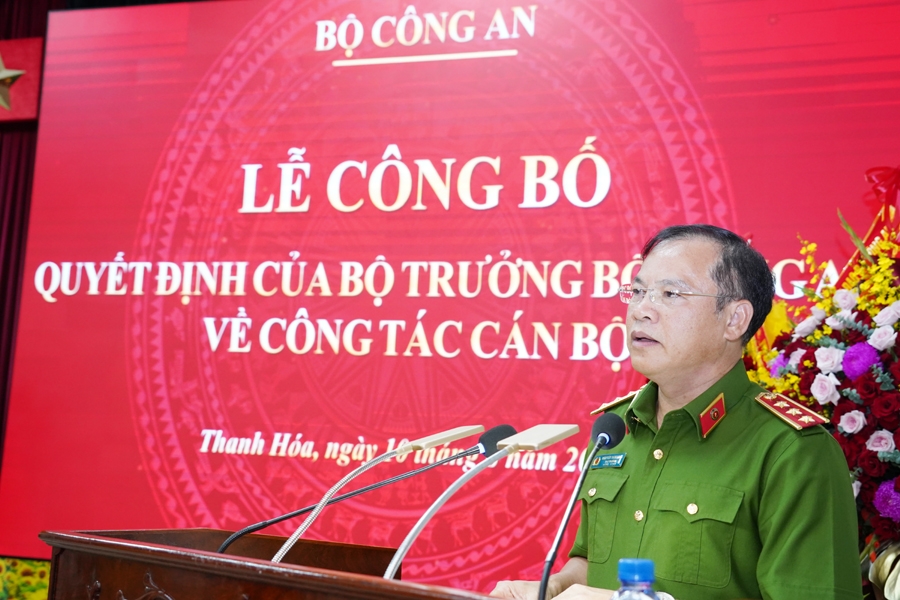 Dai ta hoang quoc viet giu chuc giam doc cong an tinh thanh hoa hinh anh 3